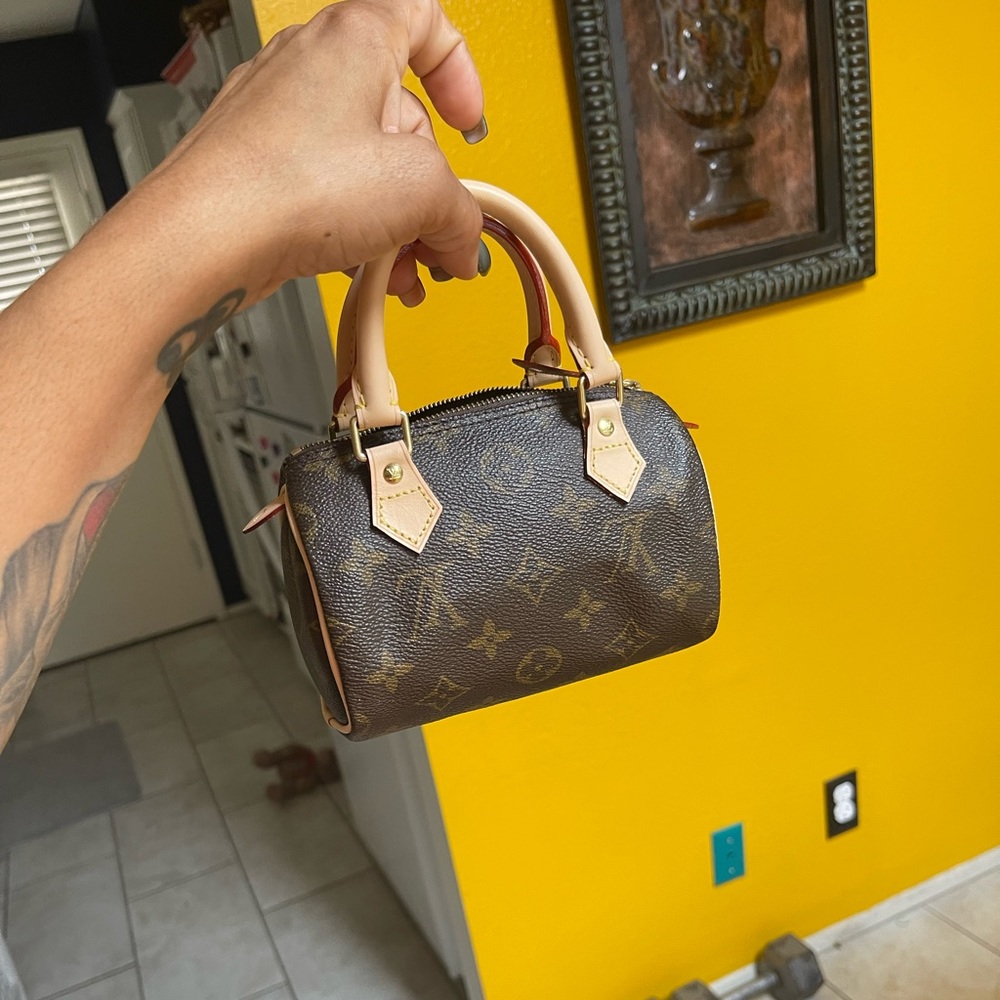 Louis Vuitton Monogram Mini Speedy